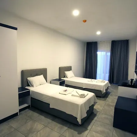 Lofts Luna ホテル