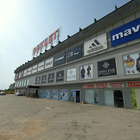 Lofts Luna Аланія