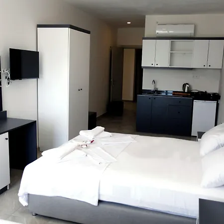 Lofts Luna Готель Аланія