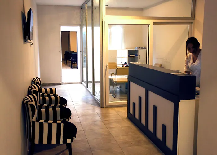 Lofts Luna Готель